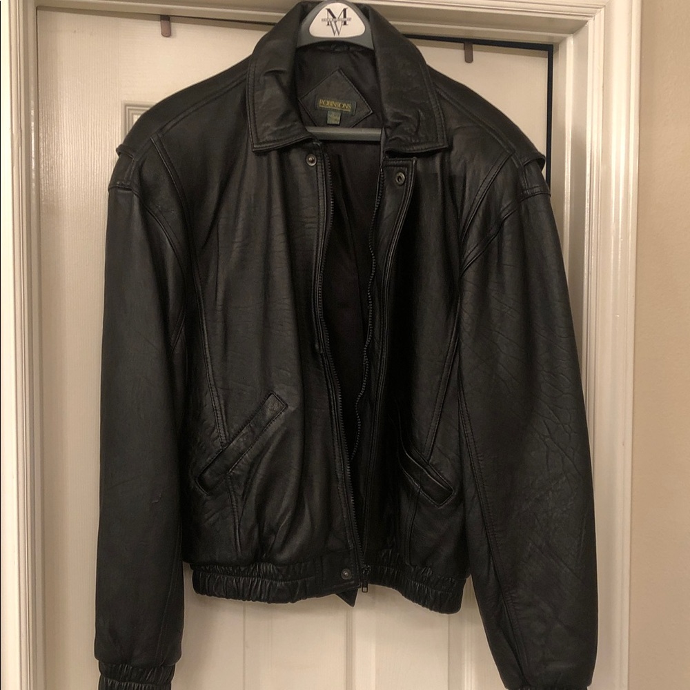 Men's Black Leather Bomber Jacket.
